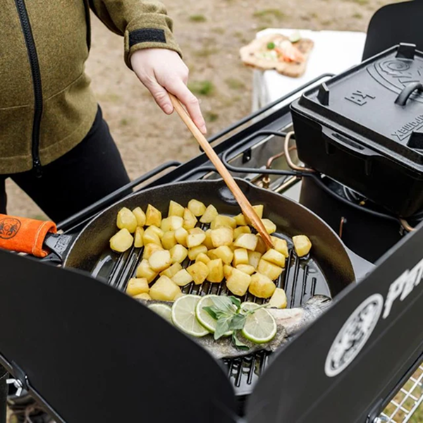 Petromax Cast Iron Grill Fire Skillet - GP30